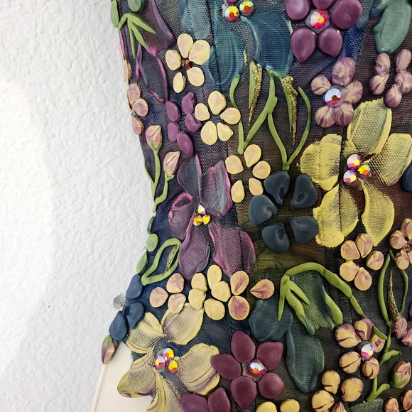 Ema Savahl 'Couture' Line Floral Embroidered Red Carpet Corset Top - Picture 8 of 14